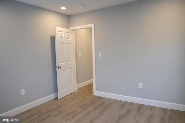 Building Photo - 6515 Torresdale Ave