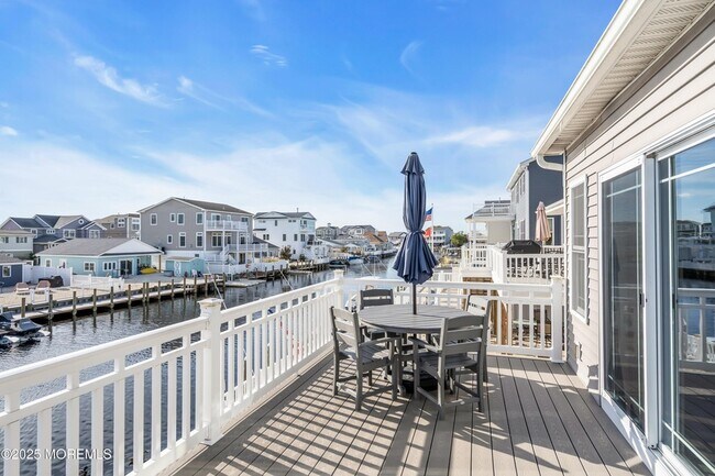 Building Photo - 44 Harold Ln