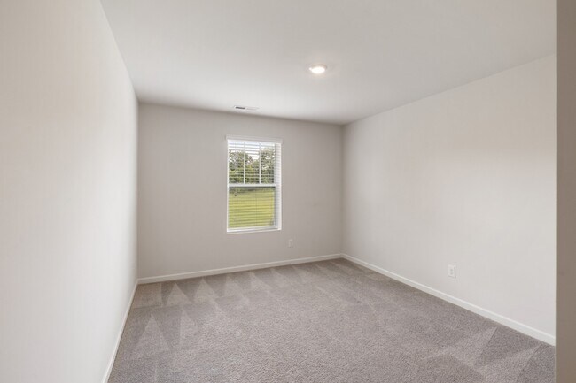 Building Photo - 416 Alcott Way