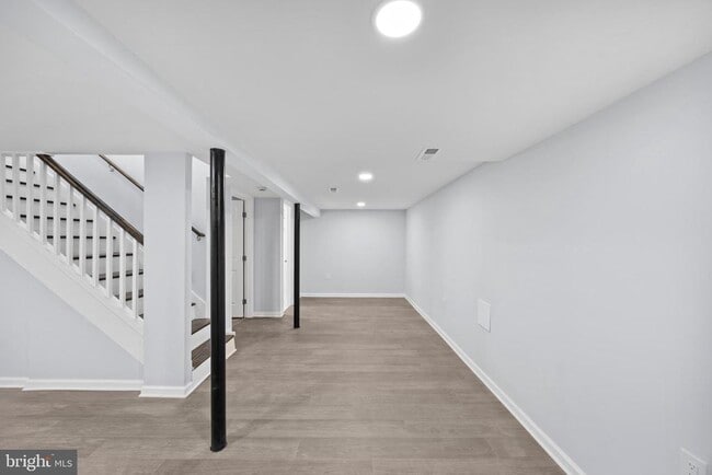 Building Photo - 8135 Allendale Dr