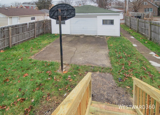 Building Photo - 12123 S Lafayette Ave