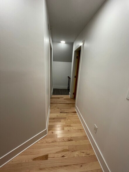 Building Photo - 18 Salmon Falls Rd