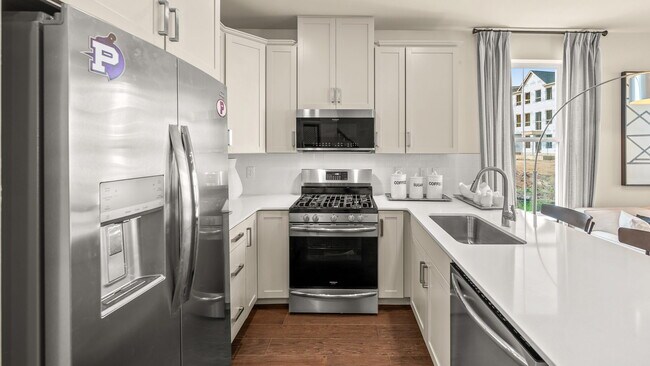 Building Photo - 921 Anvil Ct