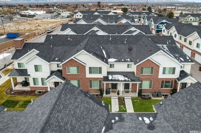 Building Photo - 9288 Castlebury Ct