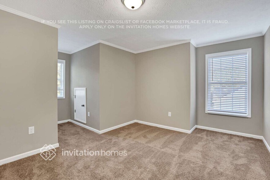 Building Photo - 125 Shadowbrook Dr