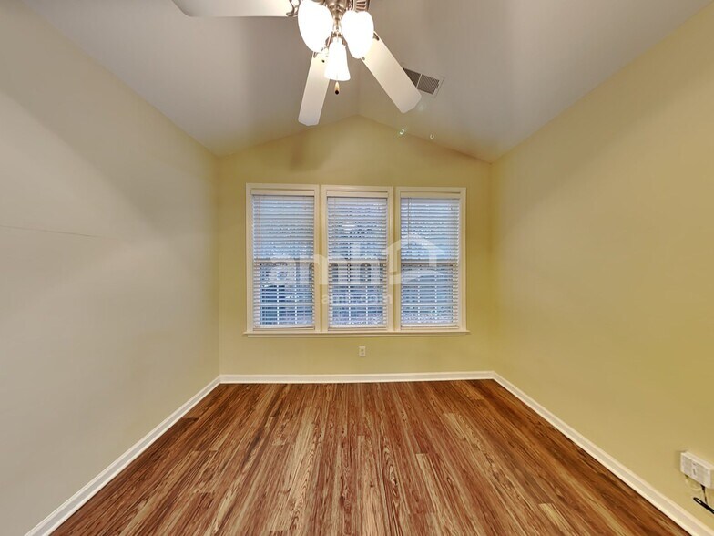 Building Photo - 5243 Centennial Hill Dr NW