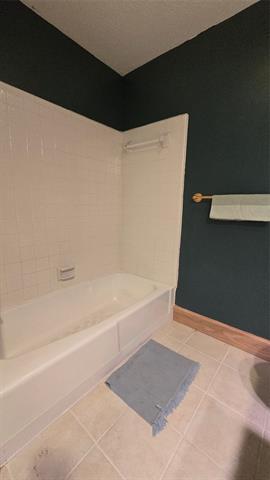 Building Photo - 1001 Woodhaven Ct