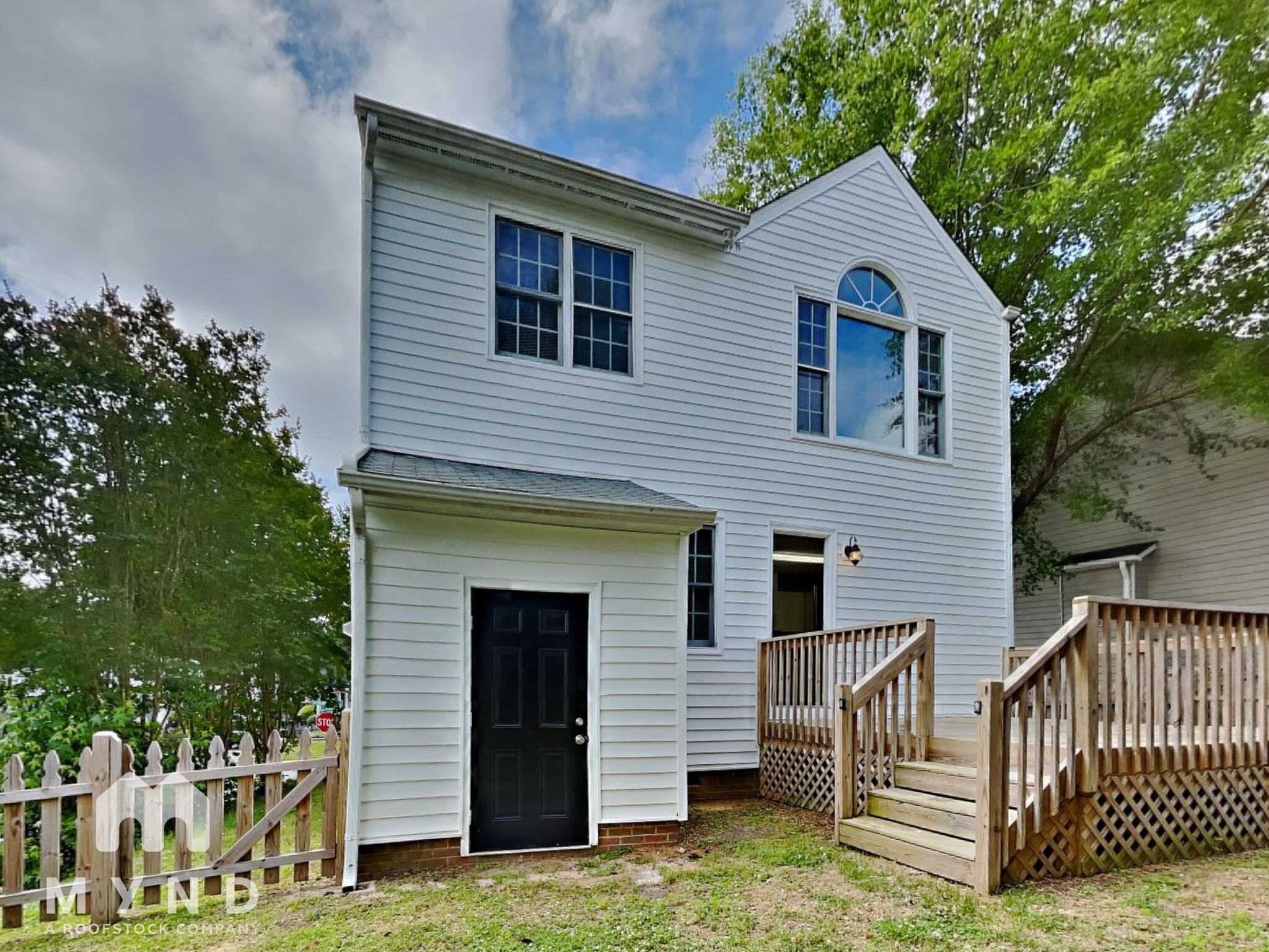 Building Photo - 1937 Indianwood Ct