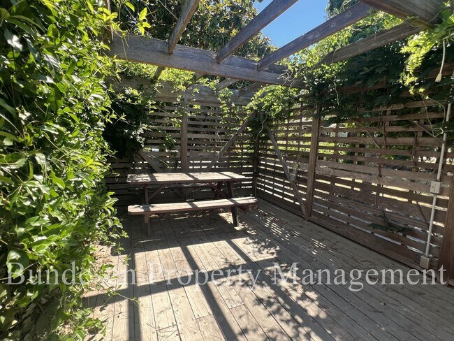 Building Photo - 6030 Fredricks Rd