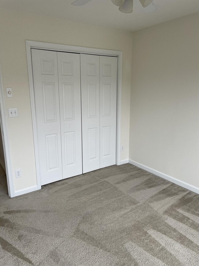 Building Photo - 1435 Glenside Green Ct