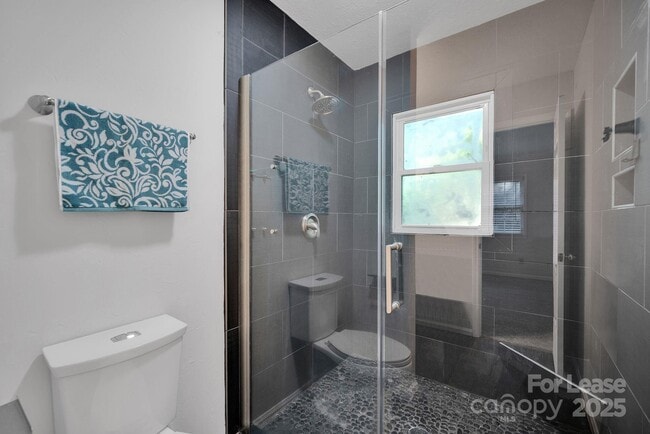 Building Photo - 3300 Selwyn Farms Ln