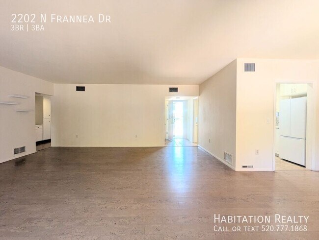 Building Photo - 2202 N Frannea Dr