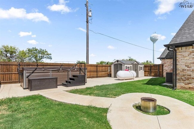 Building Photo - 304 Mariners Wy