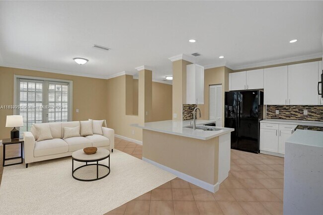 Building Photo - 797 Chimney Rock Rd