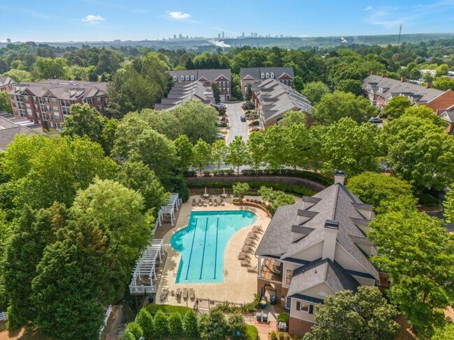 Building Photo - 4955 Ivy Ridge Dr SE