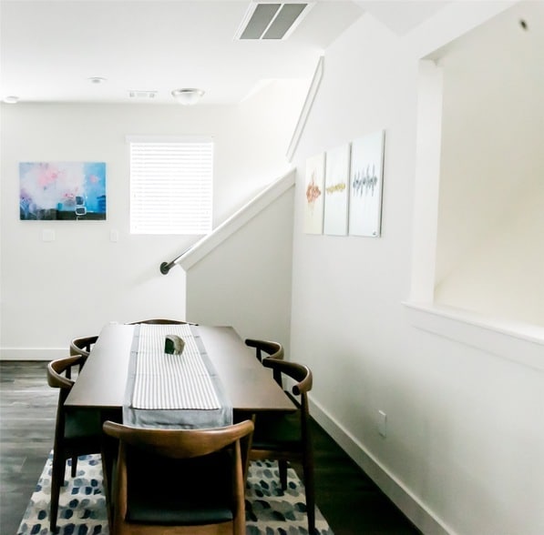 Building Photo - 5203 Burress Springs Ln