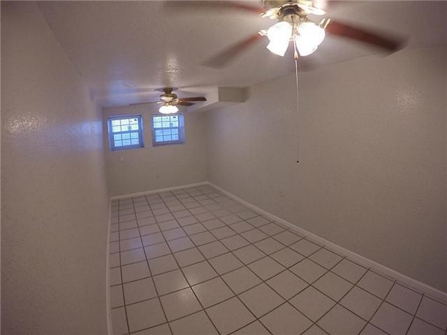 Building Photo - 8903 Old County Dr