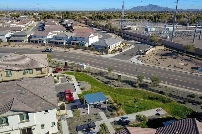 Building Photo - 4100 S Pinelake Way