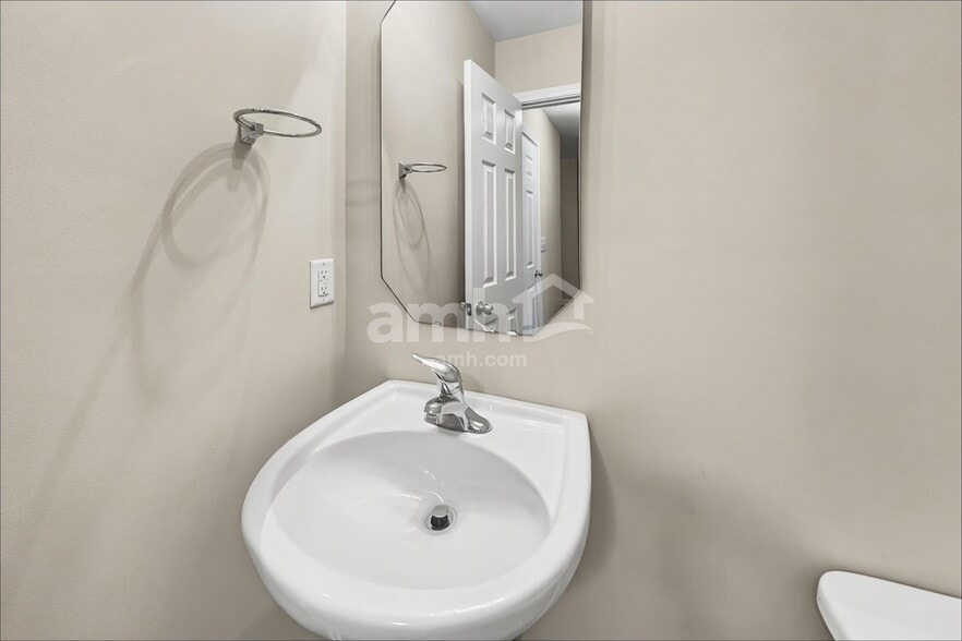 Building Photo - 4716 Byers Ridge Dr