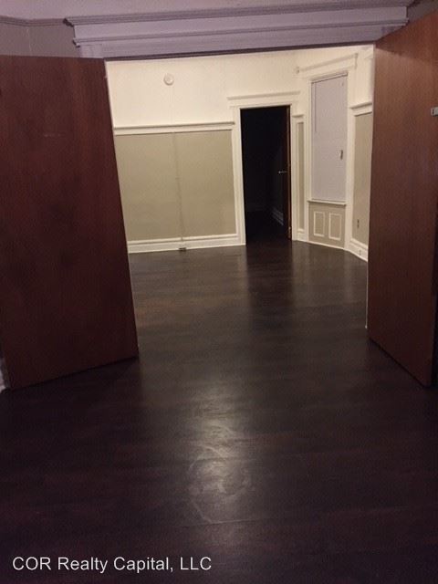 Building Photo - 96 Cummings St