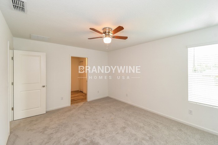 Building Photo - 2893 Grand Finale St