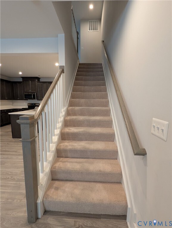Building Photo - 2715 Acadia Dr
