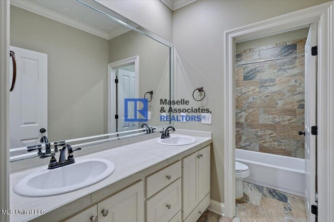 Building Photo - 4 Bed/3 Bath Home in Clinton in Copper Creek