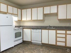 2 BEDROOM: KITCHEN - Evergreen Meadows