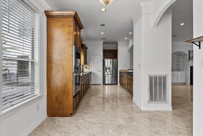 Building Photo - 6118 Tyne St