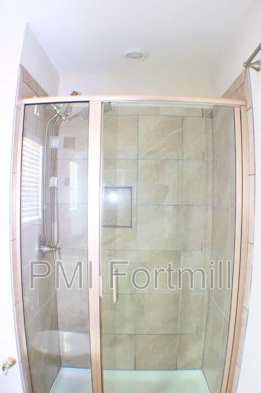 Building Photo - 432 Maramec St