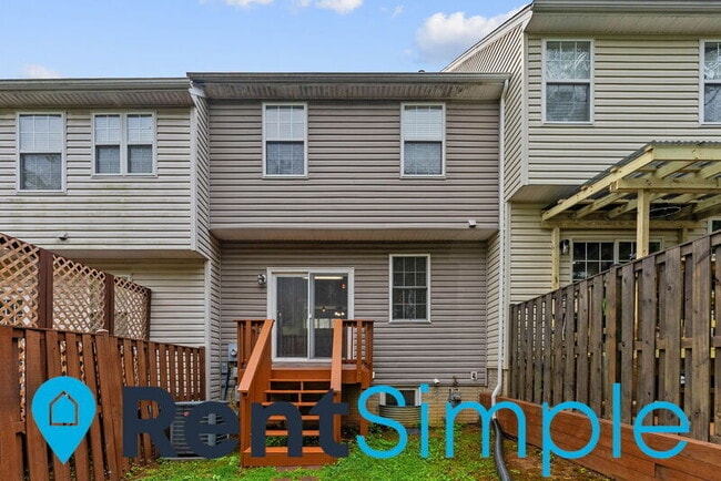 Building Photo - 45 Sire Way