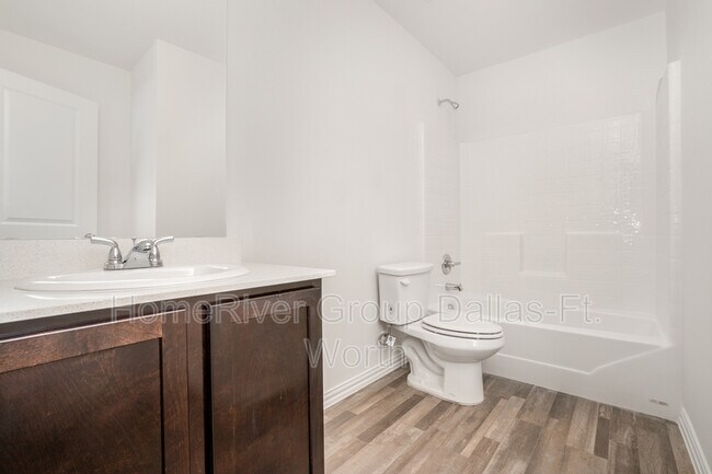 Building Photo - 1712 Liberty St