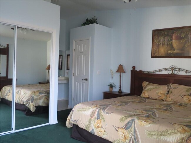 Building Photo - 2806 Club Cortile Cir