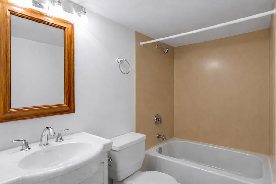 Building Photo - 8808 Allentown Rd