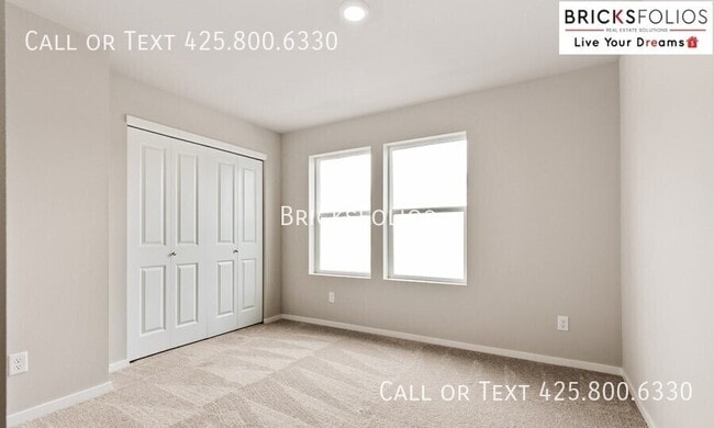 Building Photo - 1217 SW Pendleton Way