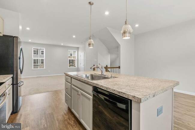 Building Photo - 21 Kohlmyer Dr