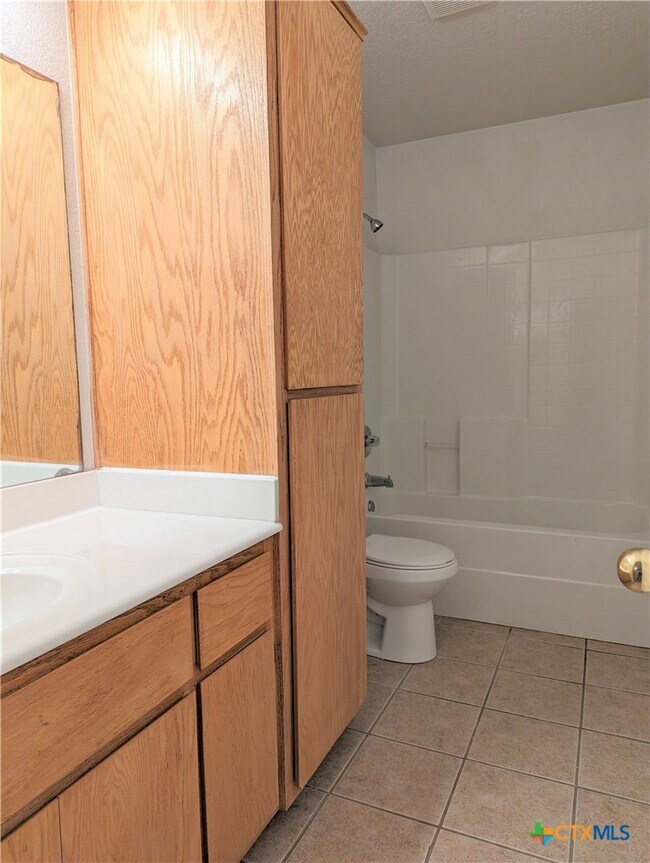 Building Photo - 210 Dale Earnhardt Dr