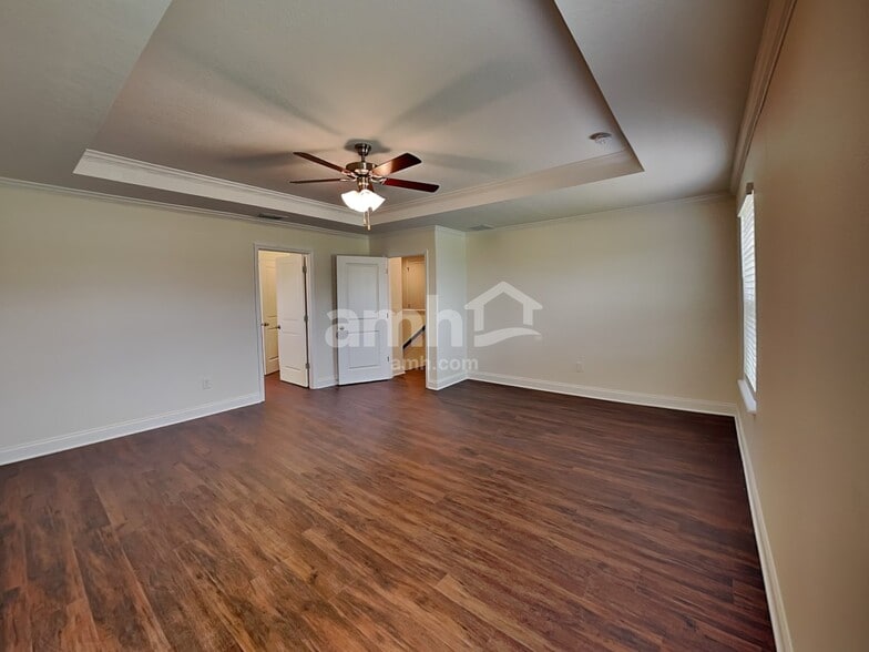 Building Photo - 984 Summer Stone Lp