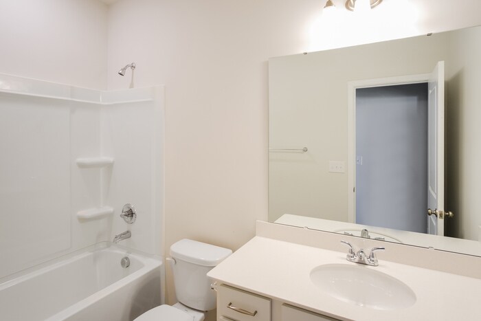 Building Photo - 332 Augustine Dr