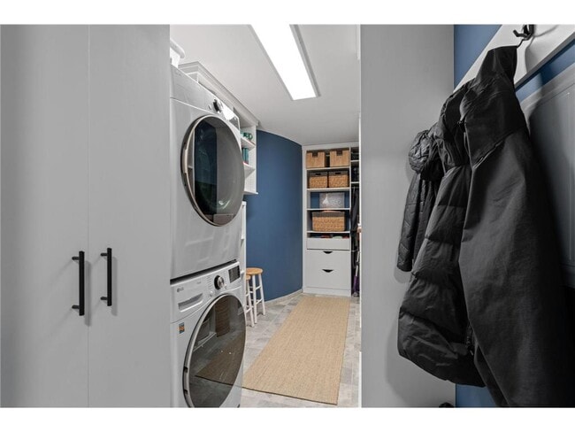 Building Photo - 1240 S 2nd St