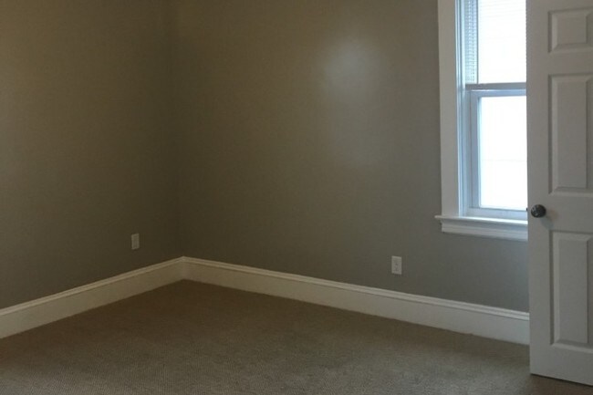 Building Photo - 172 Oakland Ave