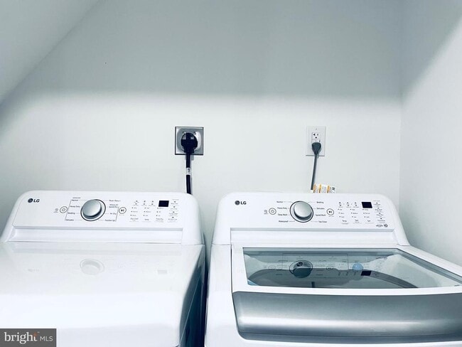 Building Photo - 199 Hardytown Rd