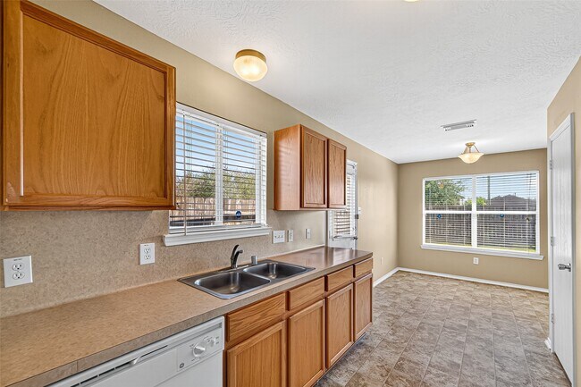 Building Photo - 14235 Stone Cottage Ln