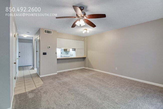 Building Photo - 23 Cape Dr NW