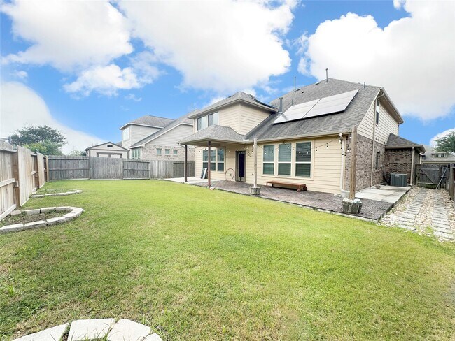 Building Photo - 23610 Carducci Dr