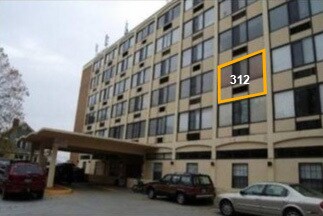 Building Photo - 1700 Clinch Ave