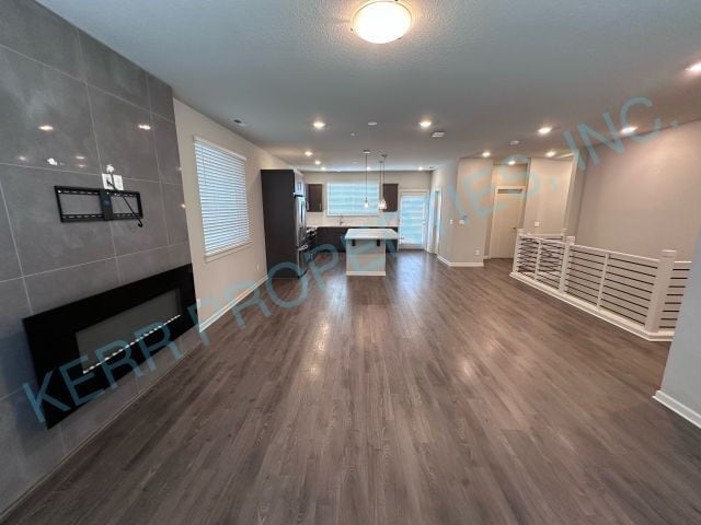 Building Photo - 16772 SE Fox Glen Ct