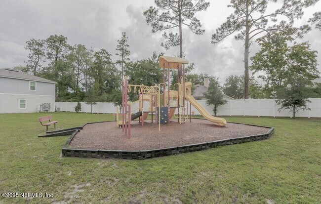 Building Photo - 957 Observatory Pkwy