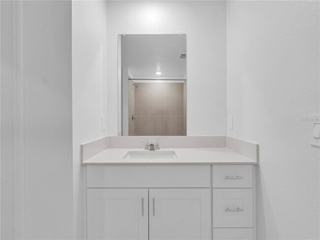 Building Photo - 5757 Red Kite Dr