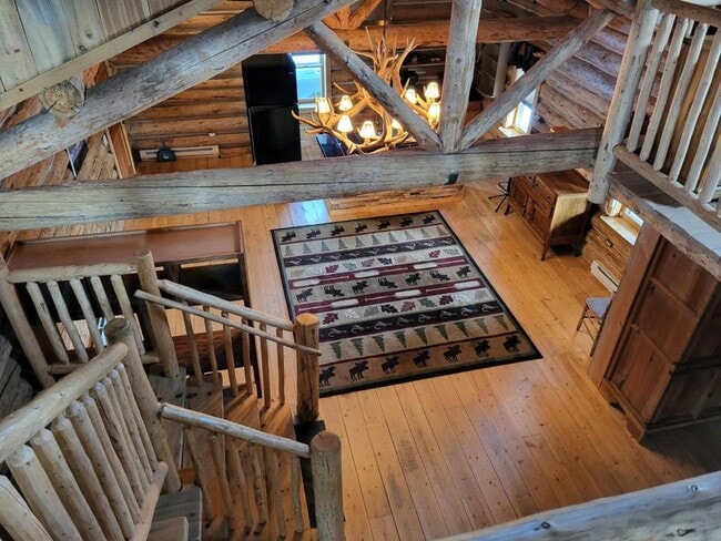 Building Photo - 15201 Co Rd 306